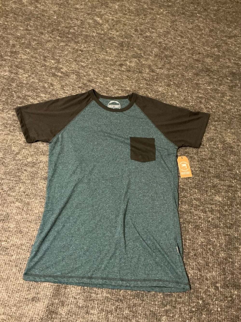 Dikotomy Men's Raglan Short Sleeve Pocket T-Shirt Blue Black